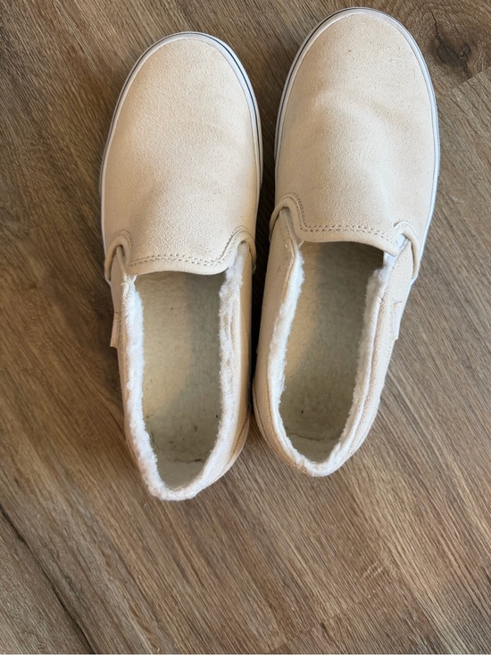Vans Shoes - Vans Slip-On Shoes in Light Beige/Cream